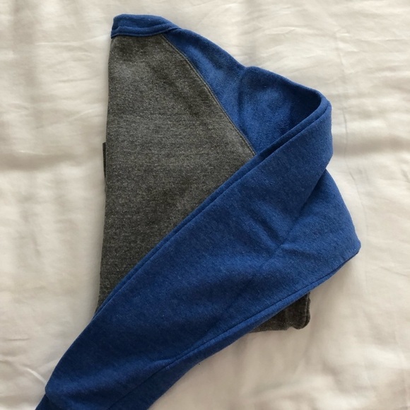 Frank & Oak Graphic Sweatshirt - Picture 3 of 3